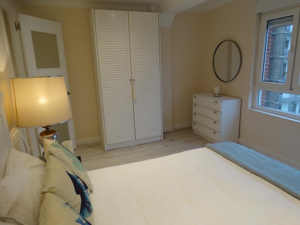 La Casa Del Marino Appartement Avilés Kamer foto