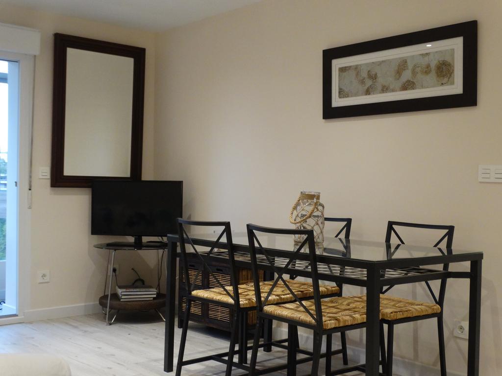 La Casa Del Marino Appartement Avilés Kamer foto