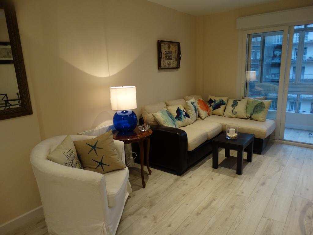 La Casa Del Marino Appartement Avilés Kamer foto